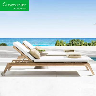 China Modern Outdoor Furniture Hotel Courtyard Luxury Resort Chaise Villa Pool Lounge Chairs for sale