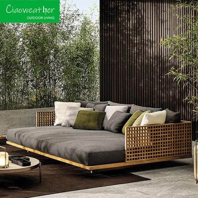 China Waterproof Round Outdoor Daybed Thick Cushions and Aluminum Teakwood for Comfortable Lounging for sale