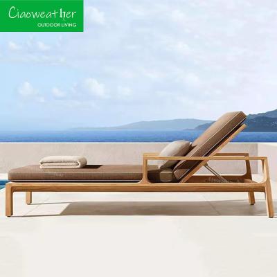 China Outdoor Teak Lounge Chair voor Villa Hotel Tuin Zonnebank Terras Zwembad Strand Op maat Te koop