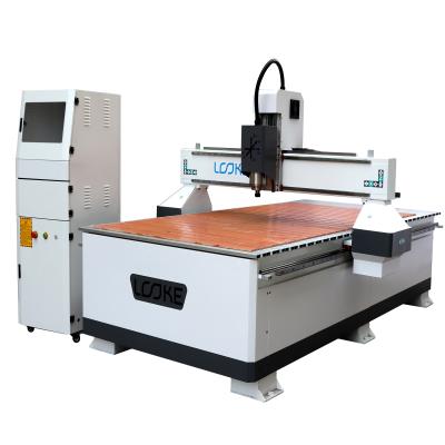 China 1325 Hotels Wooden Door Engraving Machine / CNC Router Furniture Industry Using Prices for sale