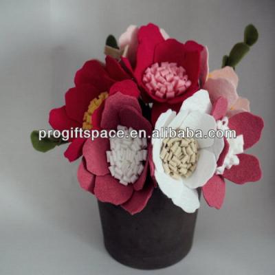 China Flower Home Decor Eco-friendly Home Decorative Handmade Felt Flowers For Sale Made In China for sale