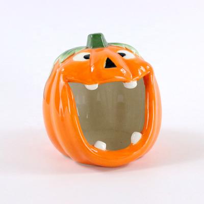 China Classic Ceramic 3D Pumpkin Candy Jar Candy Pocket Holder For Halloween Holiday for sale