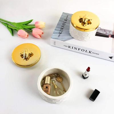 China Small Eco-Friendly Round Ceramic Jewelry Box Trinket Box for Rings Earrings and Necklace Jar Box with Bee Lid for Girls for sale