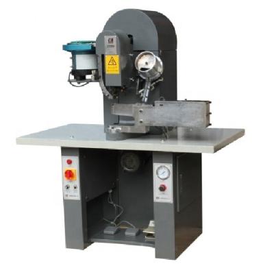 China Factory Full Automatic Shoe Making Machine Price Hook Button And D-ring Riveting Machine From Guangdong for sale