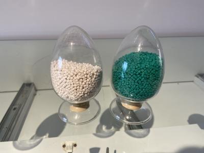 Chine Le PVC augmenté expansif composent des granules pour le câble de fil électrique à vendre