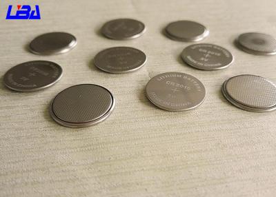 Chine Manganèse de lithium de batterie de pièce de monnaie de CR2032 CR2025 3V pour le disque d'audio à vendre