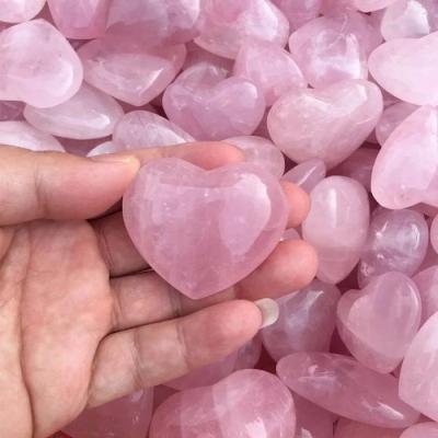 China Europe Natural Heart-shape Crystal Quartz Rose Pink Stone Pendant Healing for Gift for sale