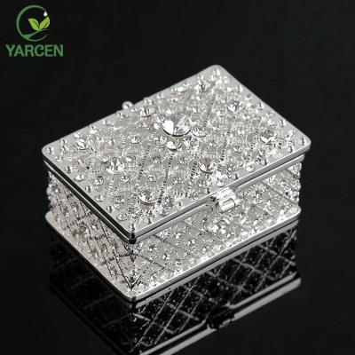 China Styles high-grade vintage zinc alloy jewelry box, bracelet box for sale