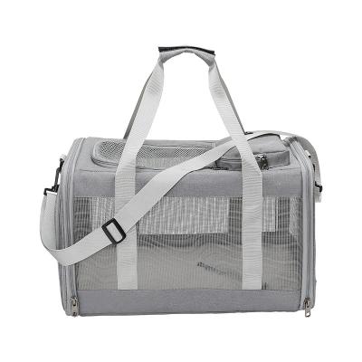 China New 2022 Sustainable Promotional Safety Fashionable Breathable Mesh Material Go Out To Carry Pet Bag for sale