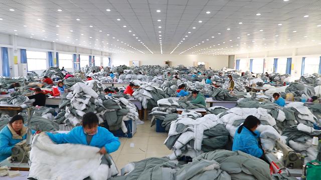 Verified China supplier - Shaoxing Youye Garment Co, Ltd.