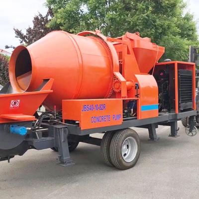 China Construction Material Shops Mobile Heavy Duty Roller Drum Diesel Engine Self Loading Concrete Mixer With Concrete Pump Cement Mixers for sale