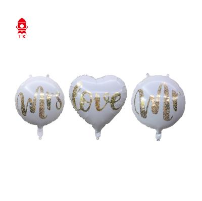 China Mr. Mrs. Love Gift Toy New Arrival 18inch Round/Heart Foil Balloon For Valentine's Day for sale