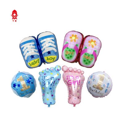 China Decoration Kind Tell It Is Round Boy / Girl Shoes Foot Baby Shower Foil Balloon for sale