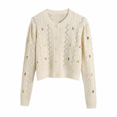 China Floral Anti-Wrinkle Embroidery Cardigan Women Knitted Button Front Cropped Cardigan Women Long Sleeve Cardigan Sweater for sale