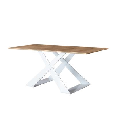 China Modern Extension Modern High Gloss Dining Table for sale