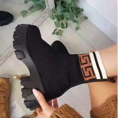 China Flat 2021 New Women's Big Size Black Winter Boots Style Sock Boots Women Design Boots for sale