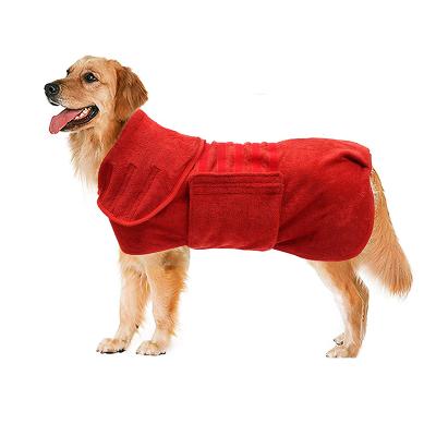 China Durable Adjustable Dog Drying Coat Robe Towel Gently Soaked Microfiber 4 Size Pet Cat Dog Enjoy Coat Jacket Quick-Drying Dog Bathrobe for sale