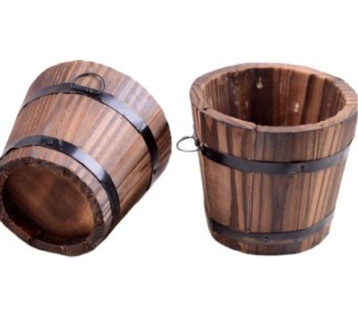 China American Style UseHerbs Indoor Outdoor Veggie Drain Holes Garden Planters Set Rustic Decorative Flower Beds For Plants Bucket Wooden Barrel for sale