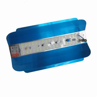 China Garden Construction Site Lighting 50/100W Super Bright Waterproof Sun Lamp Strong Light LED Outdoor Projection Lamp for sale