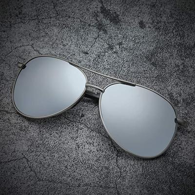 China Fashion Sunglasses Shape Newest Rivet Metal Frame Rimless Ladies Pilot Shades Aviation Women Sun Glass Sunglasses for sale