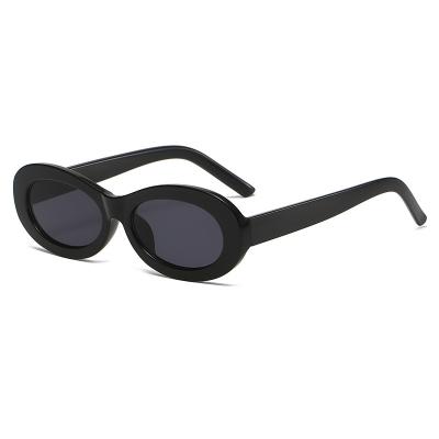 China Fashion 90s Sun Glasses Sunglasses For Women Retro Small Frame Fashionable Oval Sun Glasses UV400 Protection for sale