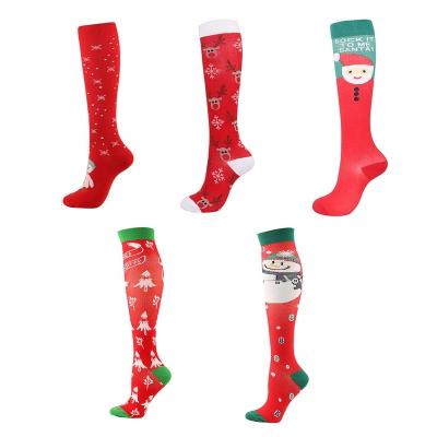 China 15-20 mmHg QUICK DRY Custom Nylon Christmas Snowman Snowflake Deer Pattern Compression Socks for sale