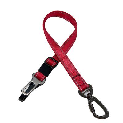 China Custom Adjustable Pet Safety Dog Car Reflective Nylon Seat Belt With Swivel Carabiner for sale