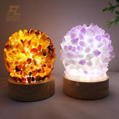 China 2022 Newest Color Mixed Color Reddish Brown Light Yellow Purple Modern Mini Size Atmosphere Natural Crystal Table Lamp For Bedroom for sale