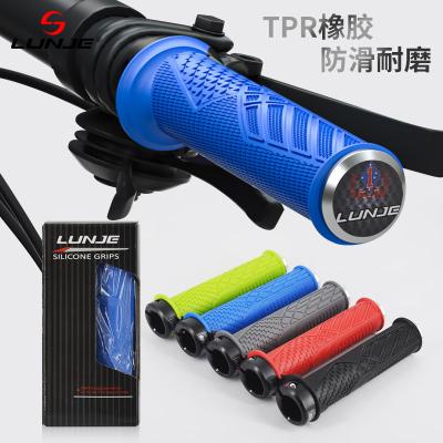 China LUNJE Wholesale 2pcs Mountain Bikes Non Slip Soft Rubber Mountain Bicycle Handlebar MTB Bike Grip Grips for sale