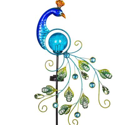 China Morden Metal Peacock Decor Garden Solar Light Stake Waterproof Landscape Path Lights for sale