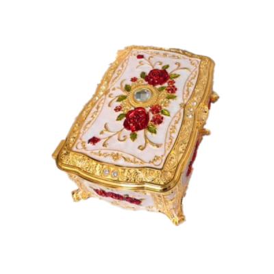 China Beautiful 2022 Hots High Quality Colorful With Mirror Partition Gold Home Decoration Metal Jewelry Box for sale