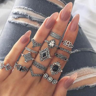 China Nickel Free 15 Pcs / Set Retro Bohemian Stackable Rings Crystal Flower Leaves Gem Finger Ring Set for sale