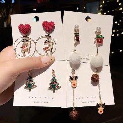 China Nickel Free Red Green Snowman Bells Metal Dangle Multiple Earrings Women Girl Christmas Stud Earrings Jewelry for sale