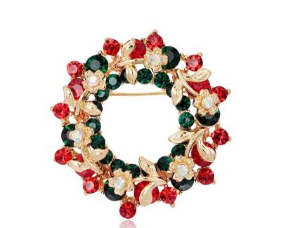 China European Customized Vintage Wreath Brooch Christmas Decoration Christmas Flashing Brooches For Gift for sale