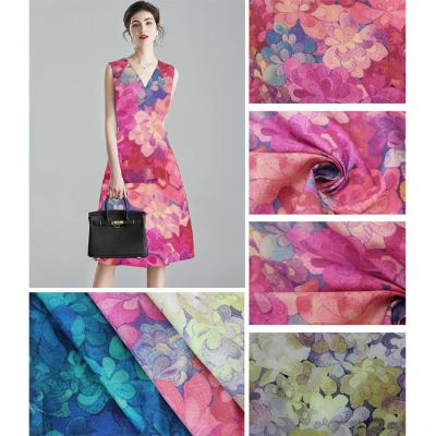 China Hot Sale 80S 85GSM Digital Lawn Poplin Anti-static Soft Organic Cotton Printing Fabric Liberty For Dress for sale