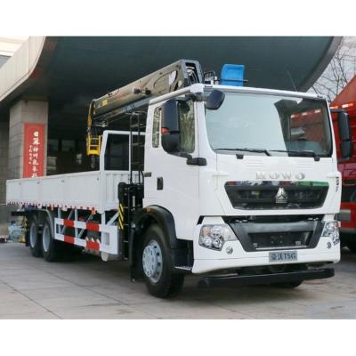 China 2020 HOWO 6x4 14 Ton Lift Truck Mounted Crane Straight Arm Boom Truck For Sale for sale