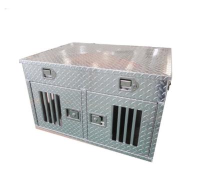 Chine Boîte de chien en aluminium résistante confortable, cages en aluminium de chien pour des UTEs à vendre