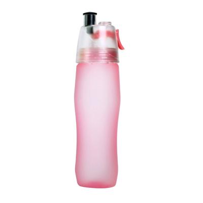 China Viable 700ml BPA Free Plastic Portable Sports Spray Cool Beach Outdoor Camp Sport Mist Bottler Bottle Mist Spray Sports Bottle for sale