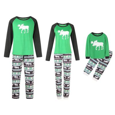 China Parent-child New 2019 Winter Long Sleeve Christmas Pijamas Green QUICK-DRY Pajamas Christmas Clothing Family Pajamas Set for sale