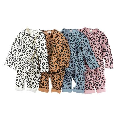 China Hot Girls Sleepwear Kids Pajamas Set 2pcs Stretch Waistband Sleepwear High Quality Breathable Leopard Print for sale