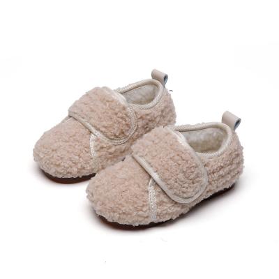 China Lightweight Hot Selling Soft Touch Fur Strap Loafer Girls Toddler Baby Outdoor Winter Slipper Casual Shoes for sale