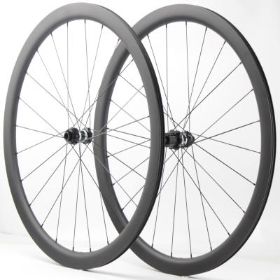 China Road Bikes Gravel Road Bicycle 30mm wide 24mm wide wheelsets lightweight, tubeless internal designs and hookless, 24H/24H, central lock for sale