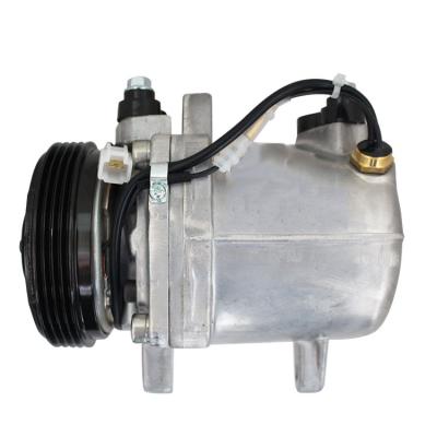 China Suitable for BAIC Panther Gasoline G V Automotive Air Conditioning Compressor 9695 12V 440x335x185mm for sale