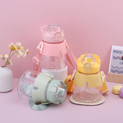 China Adult special straw cup large capacity agriculture cup water cup girls high standard transparent high temperature resistant appearance plastic for sale