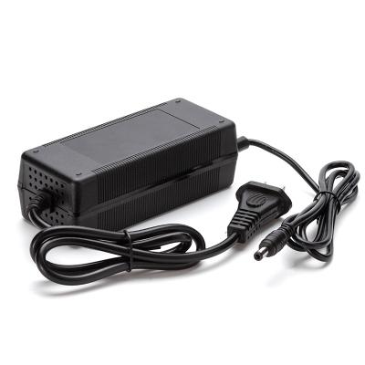 China 2021 hot sale 12.6V 5A power tool lithium ion battery charger for electric vehicle scooter solar 3S charging for sale