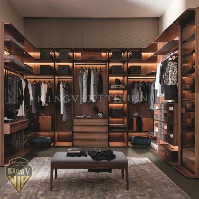 China (Size) KINGV Adjustable Home Customized Wardrobe Design For Changing Room Walk In Closets Design for sale