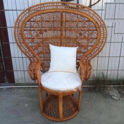 China Real Australia design luxury colorful peacock rattan wicker chair for sale