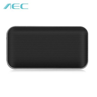 China Wireless Charger For Cell Phone Cheap Wholesale Price IPX4 Waterproof Novelty BT Wireless Speakers Mini Karaoke System Speaker for sale