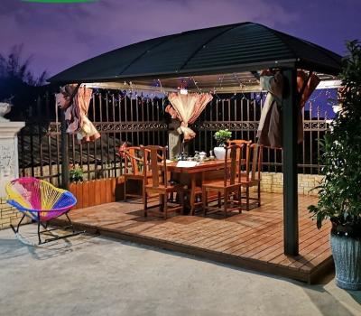 China Poederbedekte raam Buiten Canopy Hardtop Waterdicht Patio Canopy Zomerhuizen Te koop