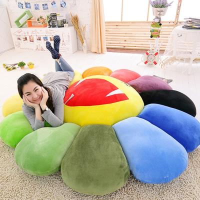 China Promotional Plush Colored Sunflower Seat for sale